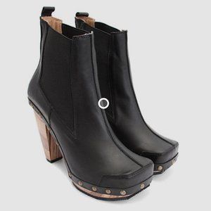 Fluevog "Certitude" Black Clog/Boot/Wood Heel - 10